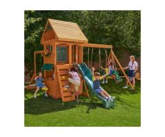 KidKraft Ridgeview Deluxe Clubhouse Playset - Premium Swing Set for Kids in Laval